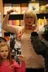 gal/2010/2010 Saitentwist Mayersche 13.11. Tierisches/_thb_2010 Saitentwist Mayersche 13.11. 119.jpg